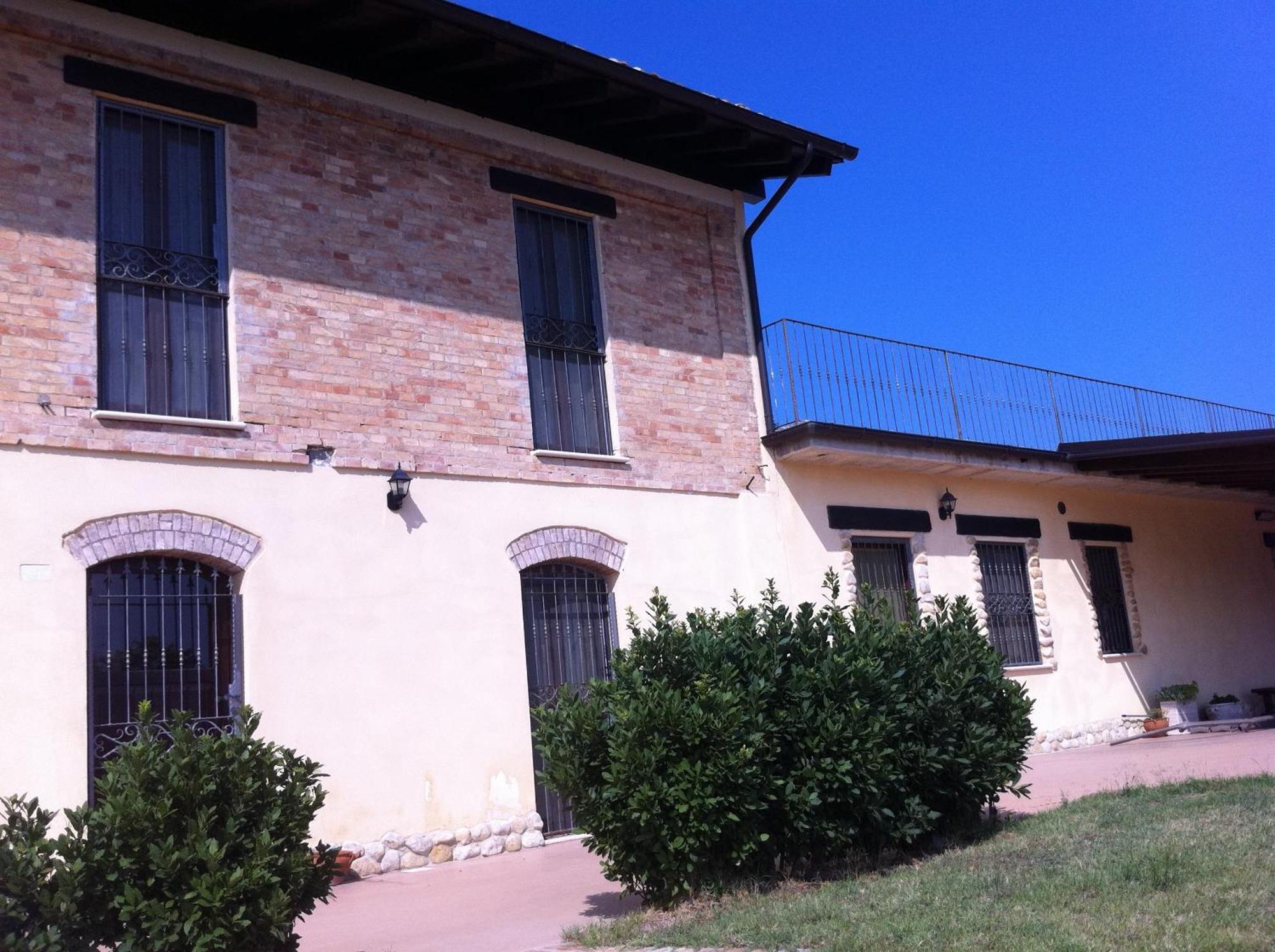 Villa Polercia Cupello Luaran gambar
